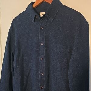 NWOT Taylor Stitch Medium Indigo Blue Shirt 100% Organic Cotton Perfect!